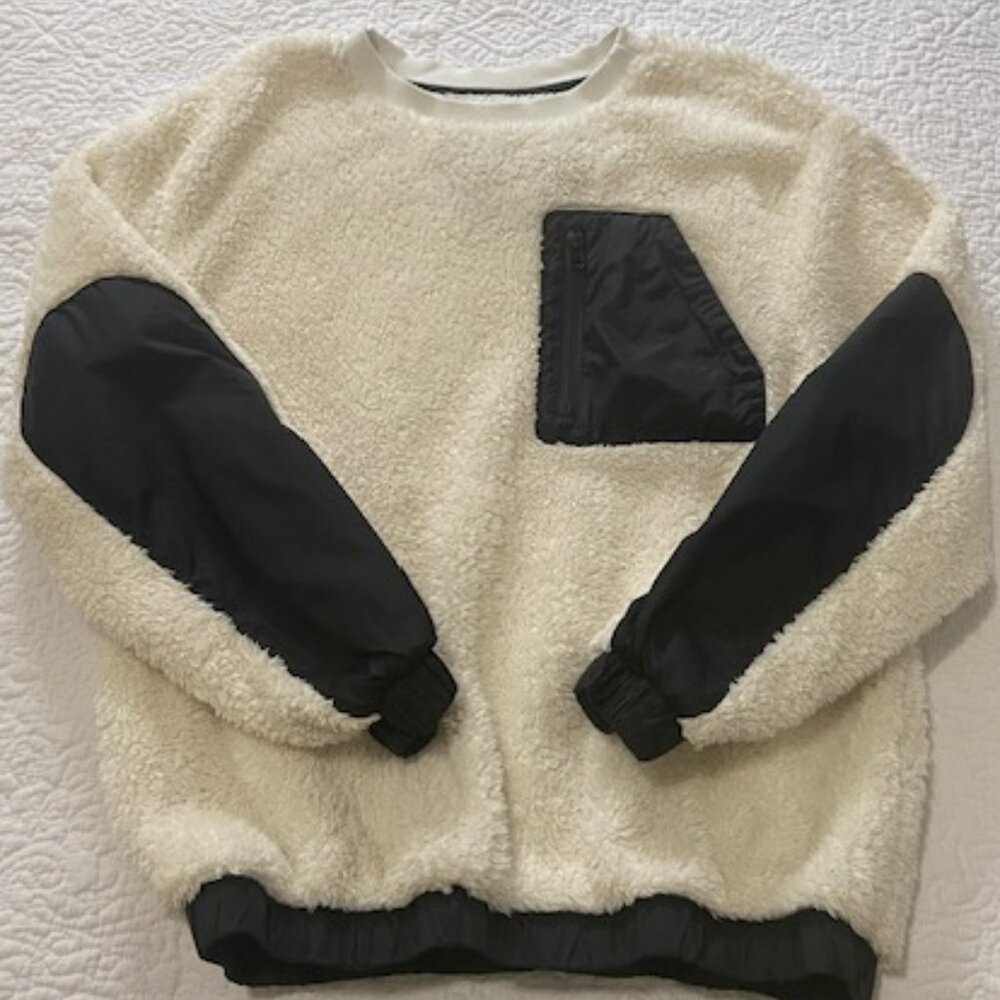 UGG Niko Sherpa Crewneck Pullover, Size Large - Picture 3 of 11